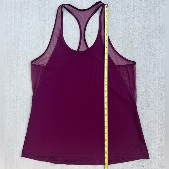 LOT OF 2 Victoria’s Secret Sport Mesh Racer Back Workout Tank size Medium - Picture 12 of 14